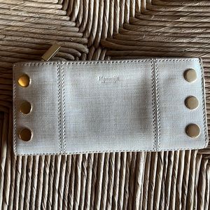 Hammett wallet with gold accent